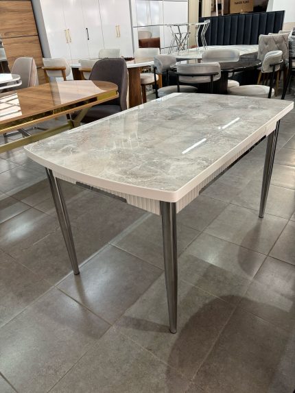 Yelpaze High Gloss Masa